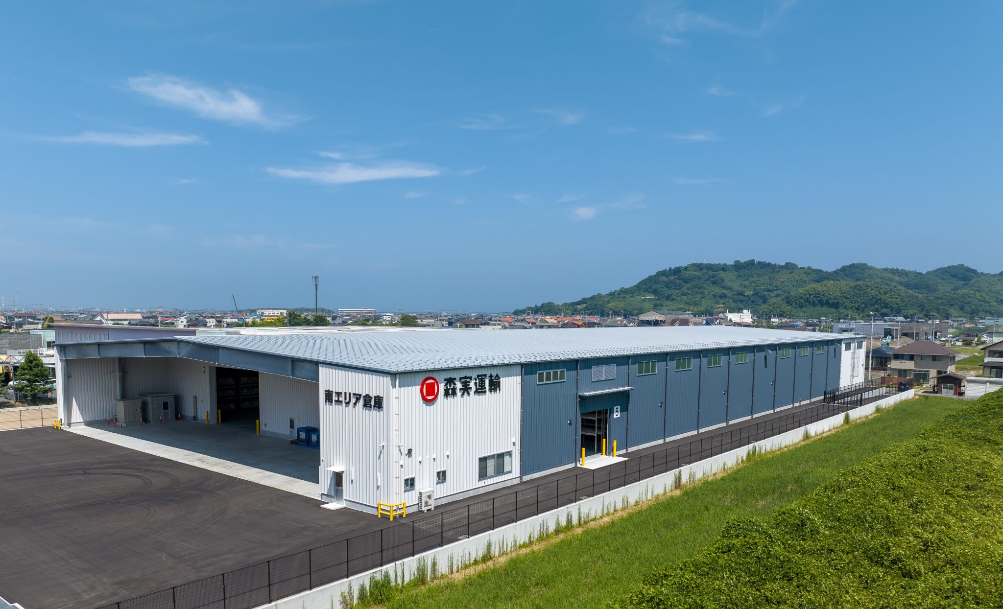 新倉庫完成のお知らせ（南エリア倉庫） ｜ 森実運輸株式会社