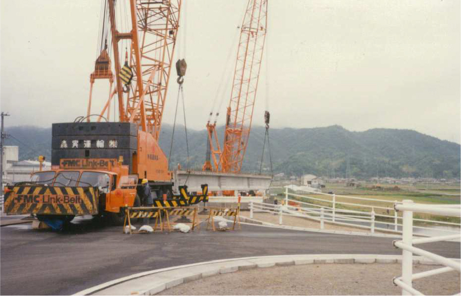 架橋などの現場も当社のフィールド